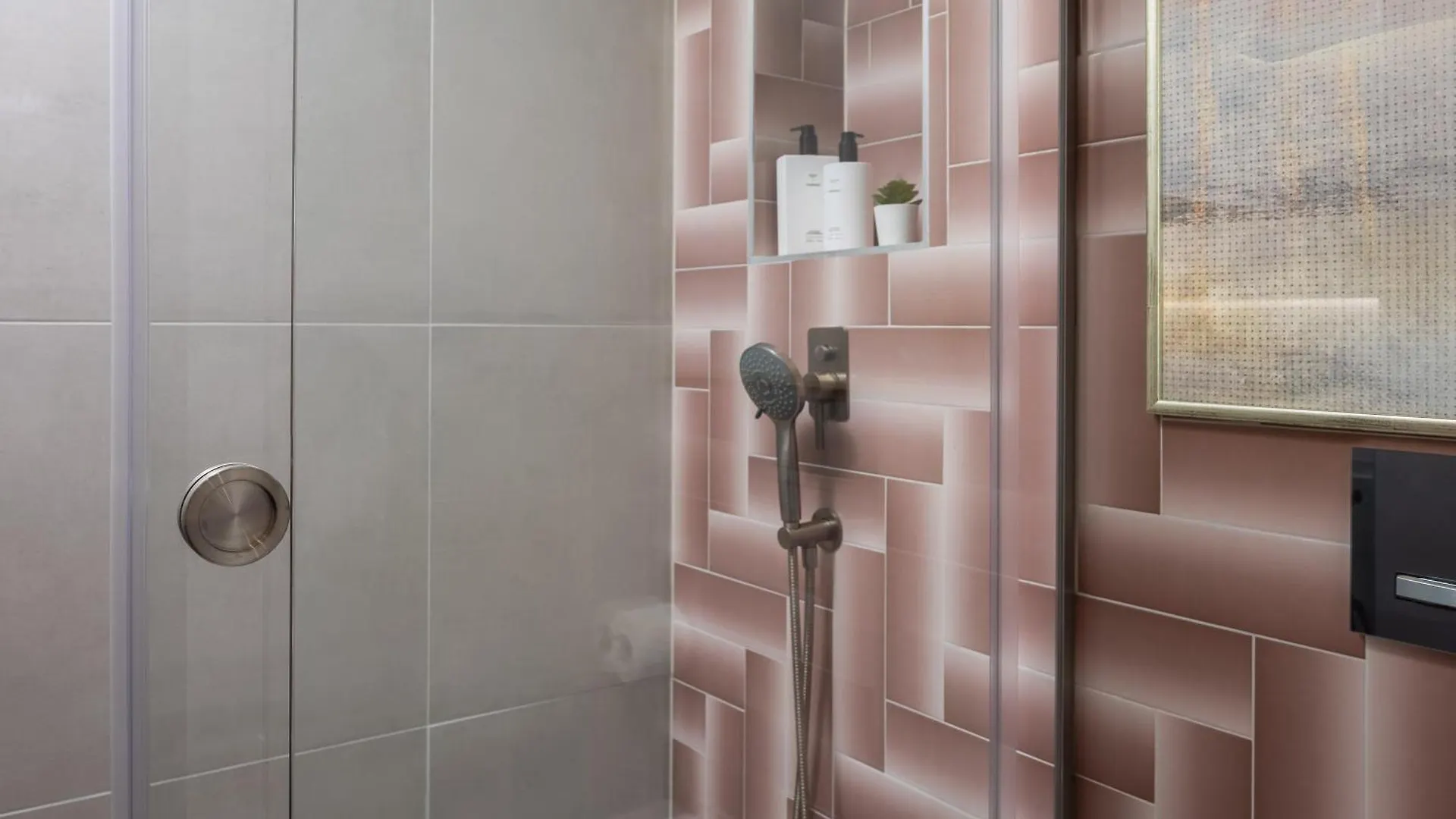 Konukevi Magnolia Luxury Rooms Split