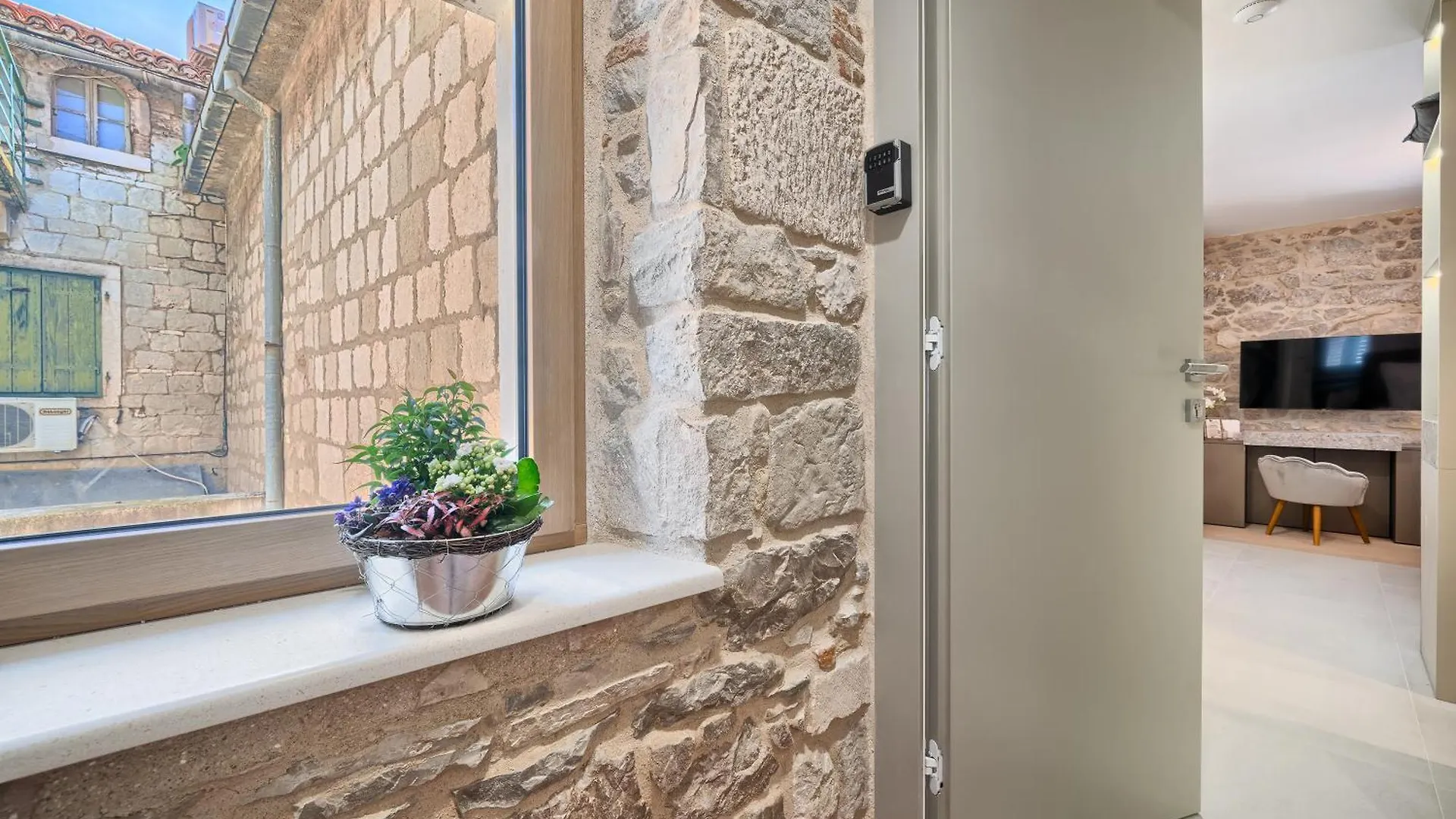 Magnolia Luxury Rooms Split Hırvatistan