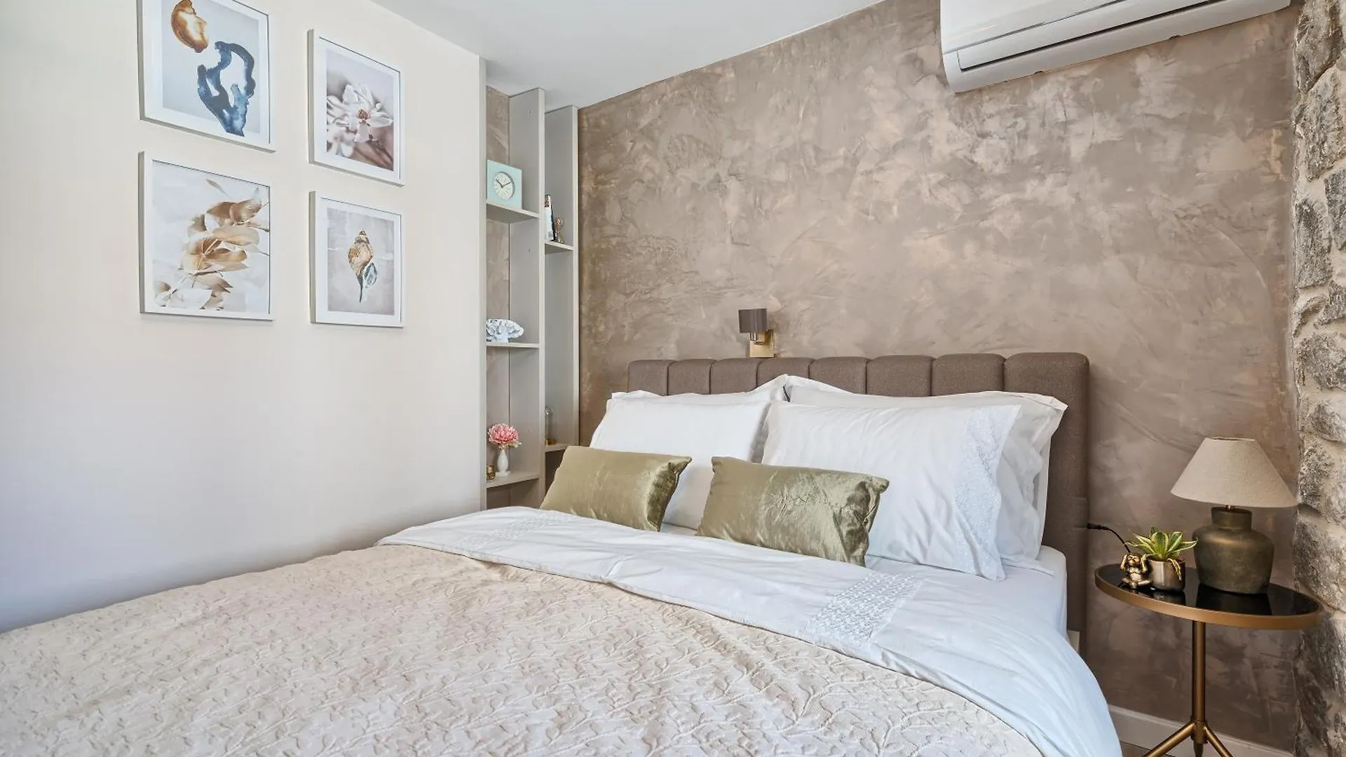 Magnolia Luxury Rooms Split Konukevi